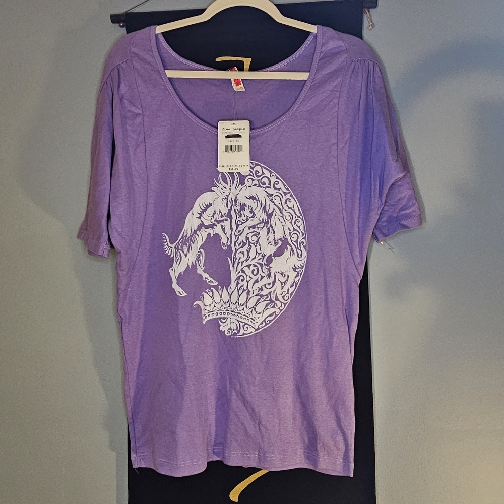Free People Purple Graphic  Horoscope Tee NWT Siz XS
